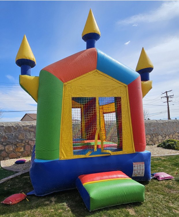 Regular bounce house 13x13