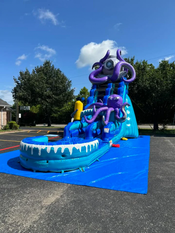 20' Deep Sea Water Slide W/Pool ( REQUIRES WIDE ENTRANCE TO 20' Deep Sea Water Slide W/Pool ( REQUIRES WIDE ENTRANCE TO